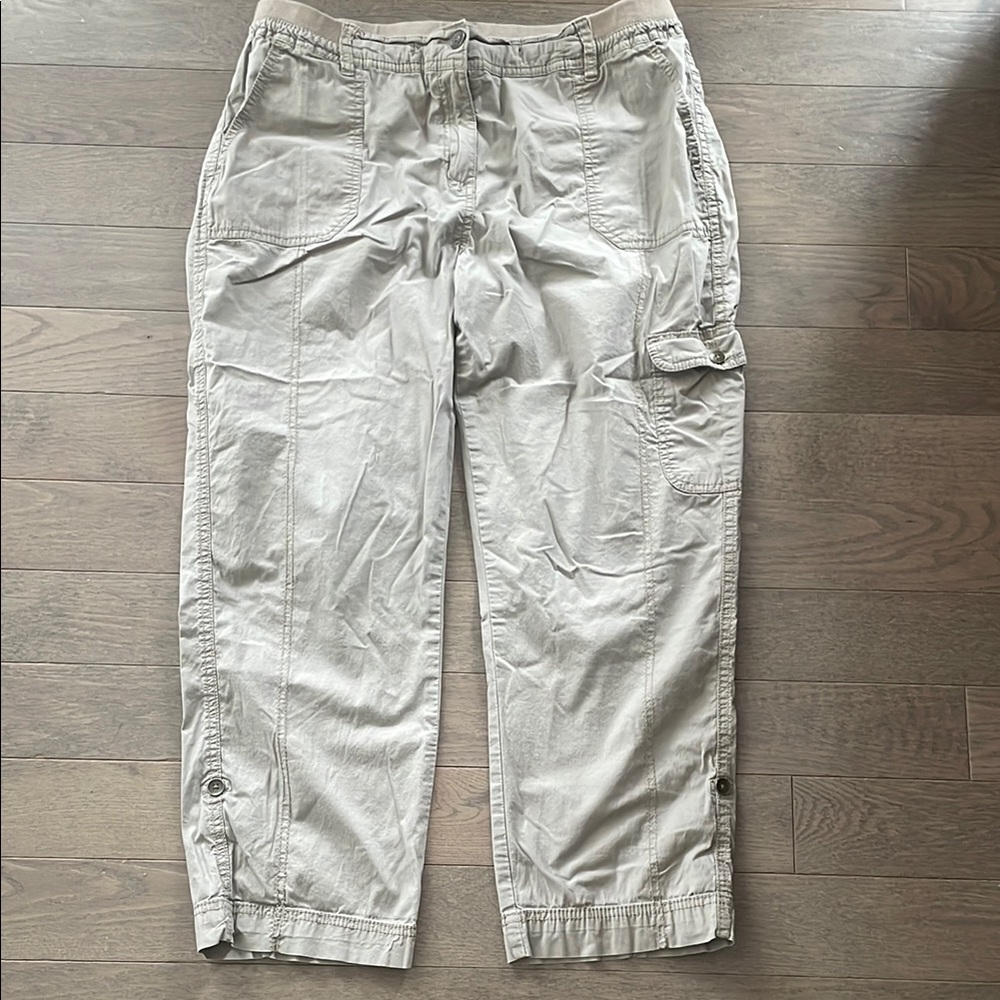 George Light Gray Capri Cargo Pants Elastic Waist Womens 14 - Picture 3 of 14